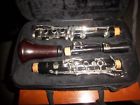 476616 Bundy Vintage Deluxe Clarinet With Bay Barrel And Wood Backun