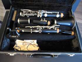 59112 Artley 18s Precision Prelude Student Clarinet With Original Hard Case