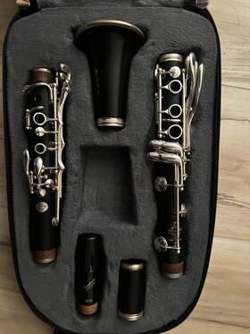 669152 Buffet Clarinet R13 Prestige - Granadilla Wood Eb Lever Minor Surface Wear