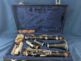 418931 Buffet Crampon Paris E11 /418931 Clarinet With Original Hard Case Used Condition