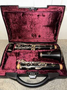 441957 Buffet Crampon E11 Clarinet