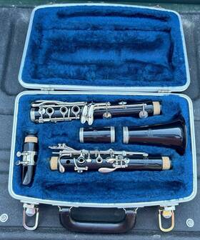 444674 Buffet Crampon And Cie A Paris B12 Bb Clarinet Mfd. 1990s Good Condition