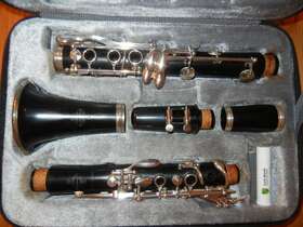 5rv-l Buffet International C13 E11 Wood Bb All New Pads Plus Vandoren Mouthpiece