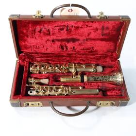 215957 C.g. Conn 1634n Model Ftarmoredft Bb Clarinet Sn Gold Plate Custom Engraved