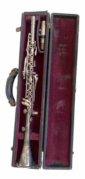 60280 Cavalier By Conn Metal Clarinet Circa 1930s Needs Repadding But Otherwise Plays