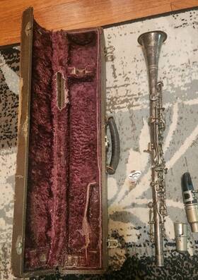 25142 Conn Pan American Metal Clarinet Circa 1920 S #25142 With Wood Case
