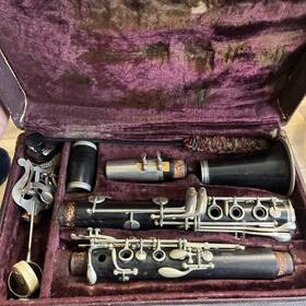 514863 Conn Untested Victor Intermediate Wooden Clarinet