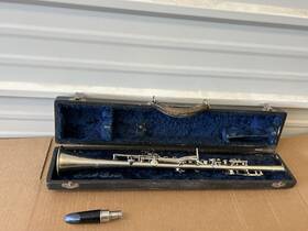 123976 Conn Pan American Special Metal Clarinet See Photos