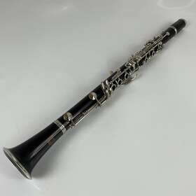 1537 Emil Lyon 210000015736 Used Bb Clarinet Sn