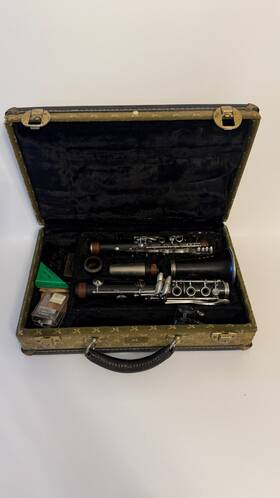 36897 Le Blanc Vintage Leblanc Paris Wooden Bb Clarinet With Original Case