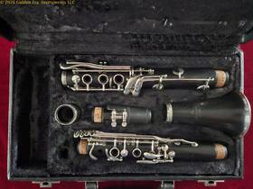 B63960 Le Blanc Noblet Leblanc France 40 Wooden Intermediate Clarinet