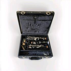 A943587214 Leblanc Vito Bb Clarinet Comes With Case And Salmer Paris Mouthpiece