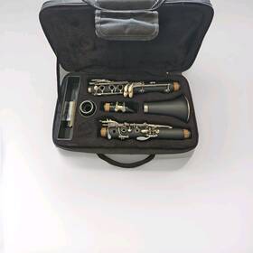 D21050508 Mendini Bb Clarinet Comes With Case And Mouthpiece New Reeds