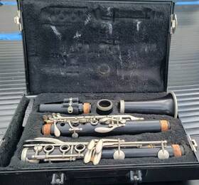 Normandy 020983192462 Leblanc 4 Wood Clarinet Professional Level France Good Condition