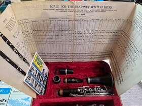 7892d Normandy Resevito Vintage Clarinet Parts Lot Different Brands Henri Selmer Hs And