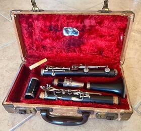 Pan American 15759 Vintage Clarinet With Goldentone Mouthpiece Wood Case Parts Only #841