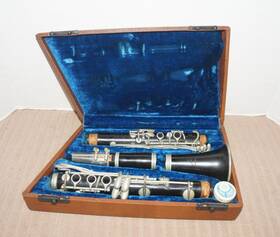 6967 Pruefer Vtg Student Model Serial #6967 Clarinet 1939 With Case