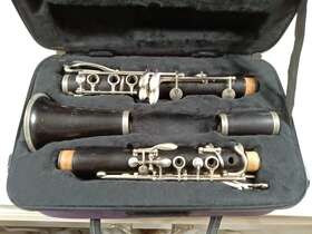 0587 Roxy Clarinet Made In Germany