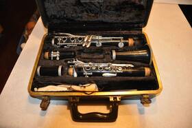 1032085 Selmer Bundy 577 Resonite Clarinet Usa With Hard Original Case