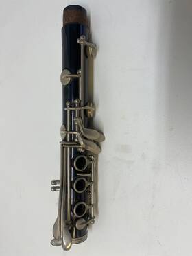 340346 Selmer Bundy Clarinet With Case