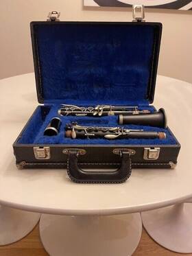 N7032 Selmer Vintage Bb Clarinet - Players Horn