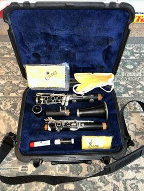 P0064389 Selmer Clarinet Cl301 Bb Model With Case New Pads Sept 2024 Good Preowned Cond