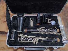 P1667 Selmer Paris Centered Tone Clarinet Circa 1952