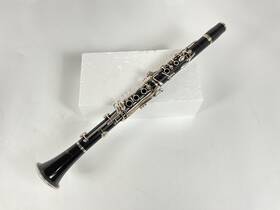 Po8318 Selmer Paris 210000036843 Used Signature Bb Clarinet Sn