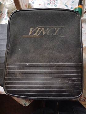 070514127 Vinci Black Clarinet Contains All Pieces But Reed Missing. Might Need Grease