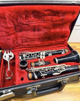 67305 Vito Reso-tone 3 Clarinet With Case Hs Double Star Bb Mouthpiece