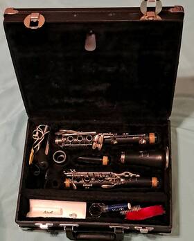 A01495 Vito By Leblanc Ac1495 Bb Clarinet Plastic Case Mouthpiece Cleaning Brush