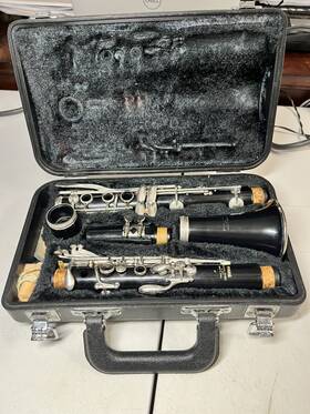 176002a Yamaha Clarinet Ycl 20 With Mouthpiece And Original Hard Case