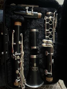 K70469 Yamaha Bb Clarinet Wood Body Black Key With Case And Reed
