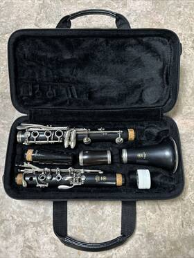 Ycl-350f Yamaha 350dx Clarinet With Upgraded Wooden Barrel And Debut Mouthpiece Soft Case