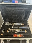 Giardinelli GCL-300 Student Bb Clarinet. Fixed Price $350.00.