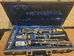 Antique Bundy Clarinet Serial #216377 The Original CASE&2 Keys. Fixed Price $99.99.