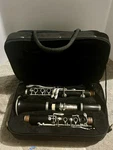 Selmer Signet 100 Intermediate Wood Clarinet (RO1068092) With Case. Fixed Price $50.00.