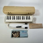 Suzuki Melodion A-32 Musical Instrument Case Piano Keyboard Melodica Japan Vtg. Fixed Price $110.00.
