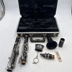 Vtg Bundy Selmer Resonite Clarinet W/ Hard Case Made U.s.a Vguc Nice Sound. Fixed Price $32.99.