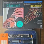 Selmer CL300 Student Bb Clarinet Black With Case, Mouthpiece, Reeds. Fixed Price $73.00.