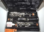 Selmer Signet 100 Wood Bb Clarinet Sn 192434 Vandoren Paris 5RV Lyre Mouthpiece. Fixed Price $159.95.