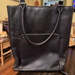 Solo New York Leather&nylon Bucket Laptop Tote STYLE#VTA-804-3BROWN Preowned. Fixed Price $17.00.