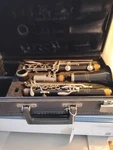 Leblanc Vito Classic Resonite Clarinet W/ Case Made Usa. Fixed Price $85.00.