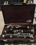 Armstrong 4001 Bb Clarinet Plastic Body Black With Case & Mouthpiece. Fixed Price $400.00.