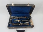 Vintage Holton Collegiate Clarinet W/ Case Frank Elkhorn Wi 5.20LB. Fixed Price $99.99.