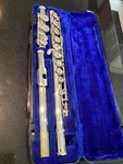 Windsor Student Beginners Flute With Hard Case. Fixed Price $80.36.
