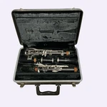 Vintage Bundy Selmer Resonite Bb Clarinet With Hard Case Usa. Fixed Price $23.00.