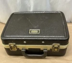 Vintage Selmer Bundy Bb Deluxe Clarinet Case. Fixed Price $59.00.