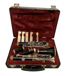 Vintage Selmer CL300 Bb Usa Clarinet Complete With Case & Reeds. Fixed Price $127.46.
