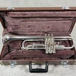 Yamaha YTR-2320ES Trumpet Used With Hard Case. Fixed Price $375.00.